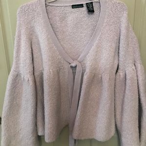 Bell sleeved light purple sweater
